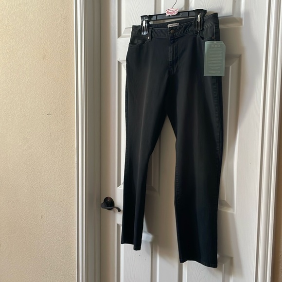 Coldwater Creek Denim - Coldwater Creek natural fit black jeans, size 12p, new